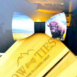 Unique wooden bow tie